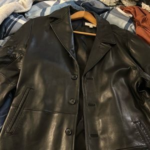 Very good condition with leather lining